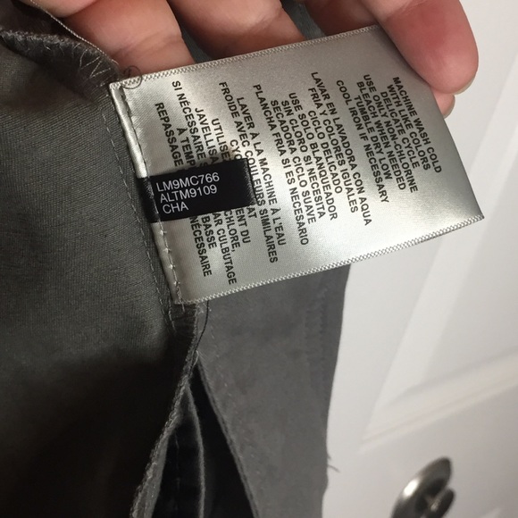 Levi's Midweight 4-Pocket Logo-Print Field Jacket - Picture 8 of 8